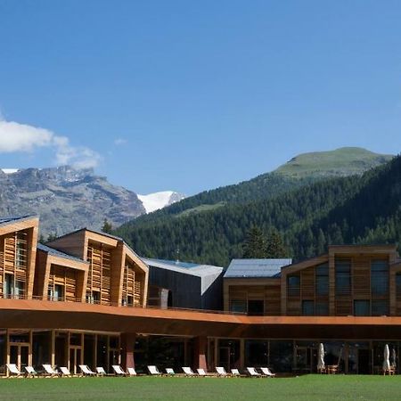 Aethos Monterosa Hotel Champoluc Luaran gambar