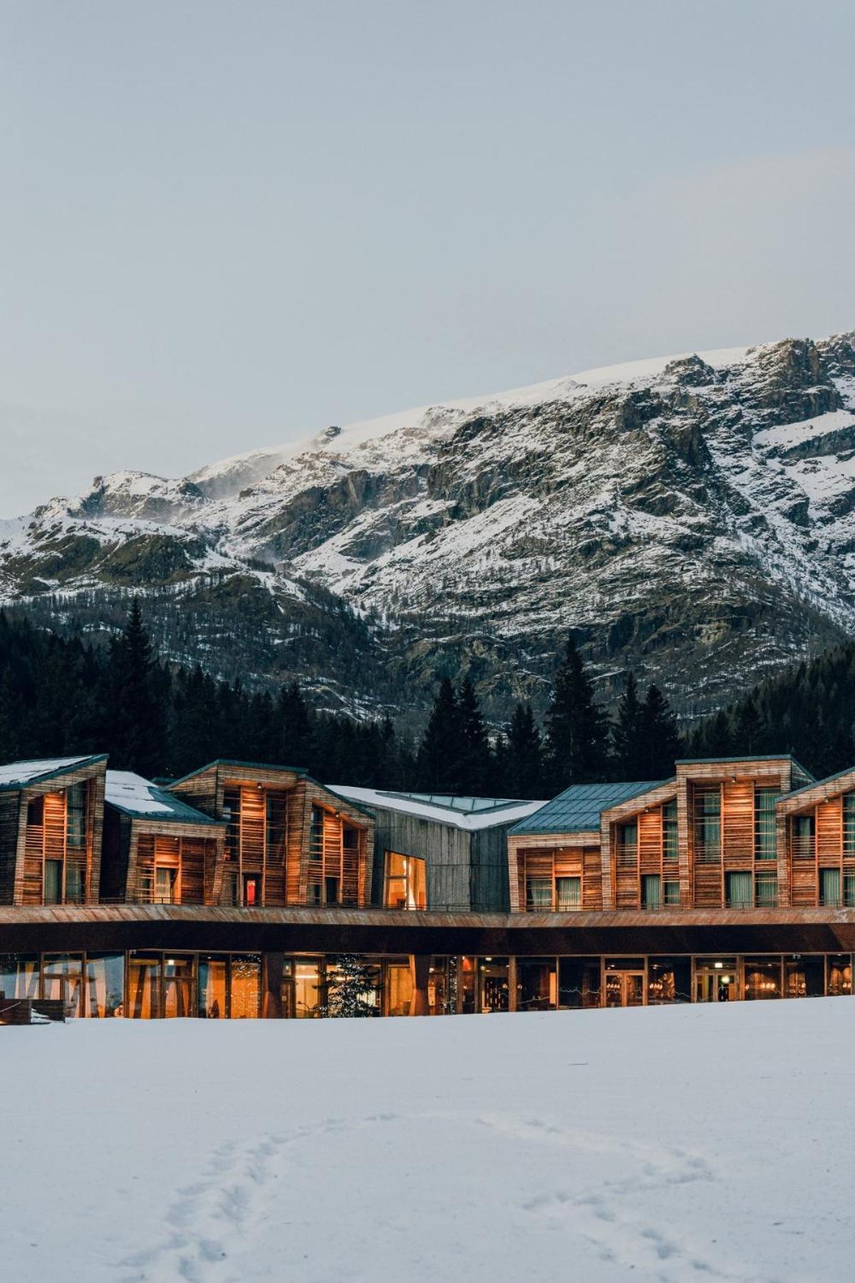 Aethos Monterosa Hotel Champoluc Luaran gambar